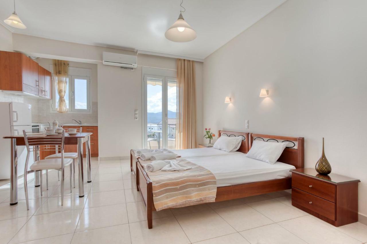 Niovi Luxury Apartments Loutra Edipsou  Exterior foto