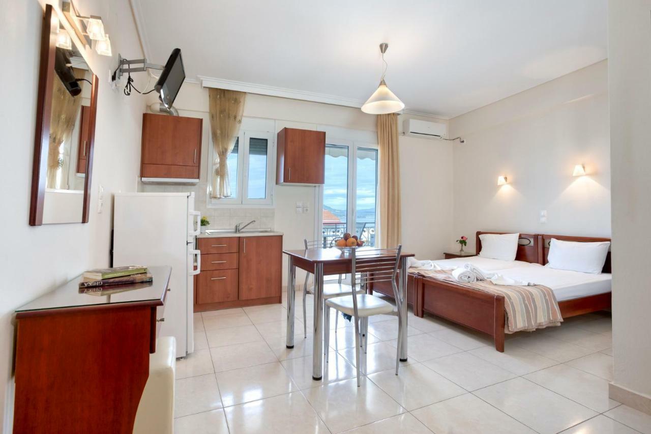 Niovi Luxury Apartments Loutra Edipsou  Exterior foto